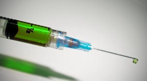 Lire la suite à propos de l’article Coronavirus : le Vatican juge les vaccins anti-Covid « moralement acceptables »