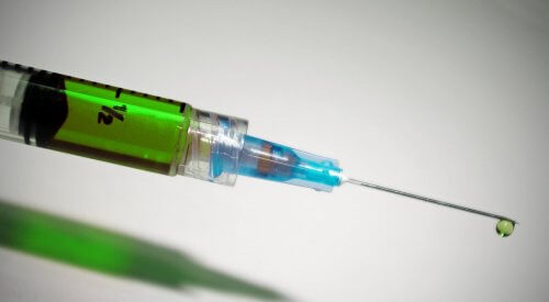 Lire la suite à propos de l’article Coronavirus : le Vatican juge les vaccins anti-Covid “moralement acceptables”